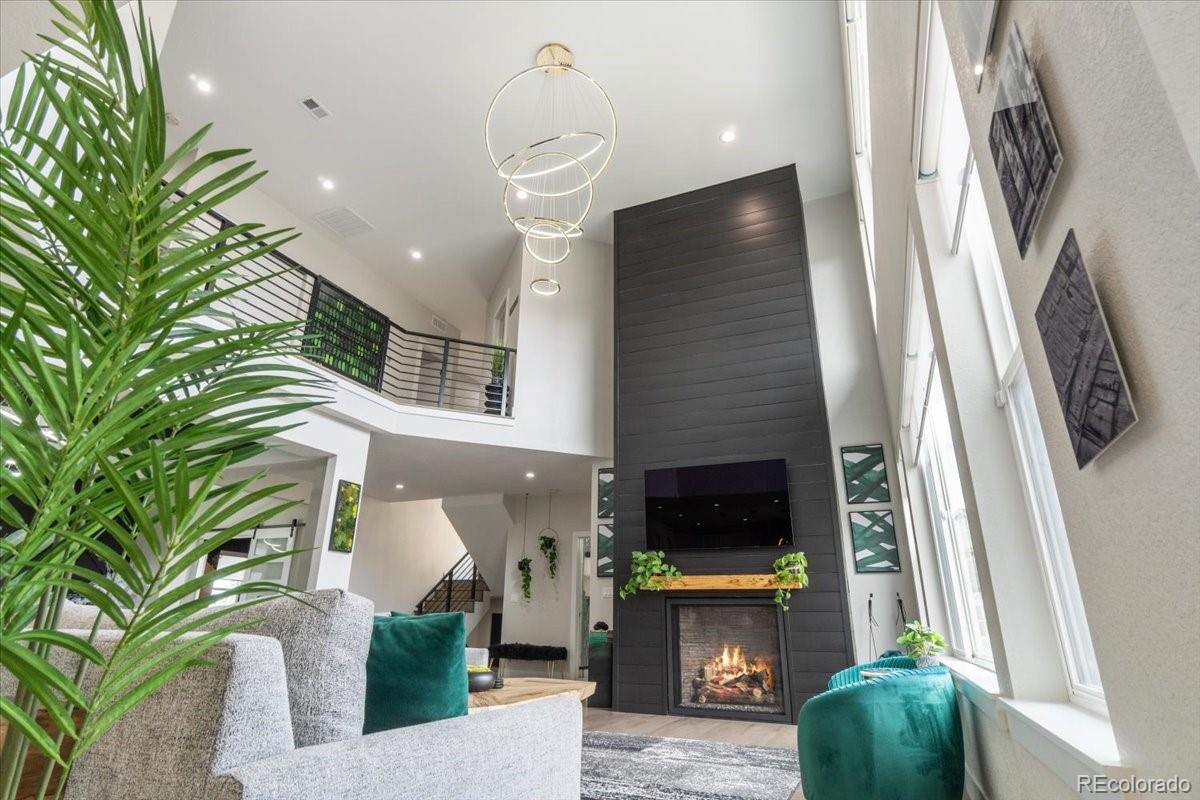 MLS Image #18 for 27250 e nova circle,aurora, Colorado