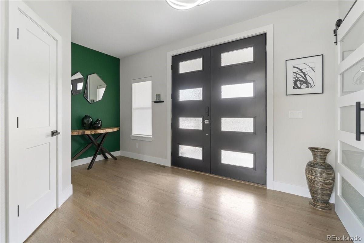 MLS Image #5 for 27250 e nova circle,aurora, Colorado