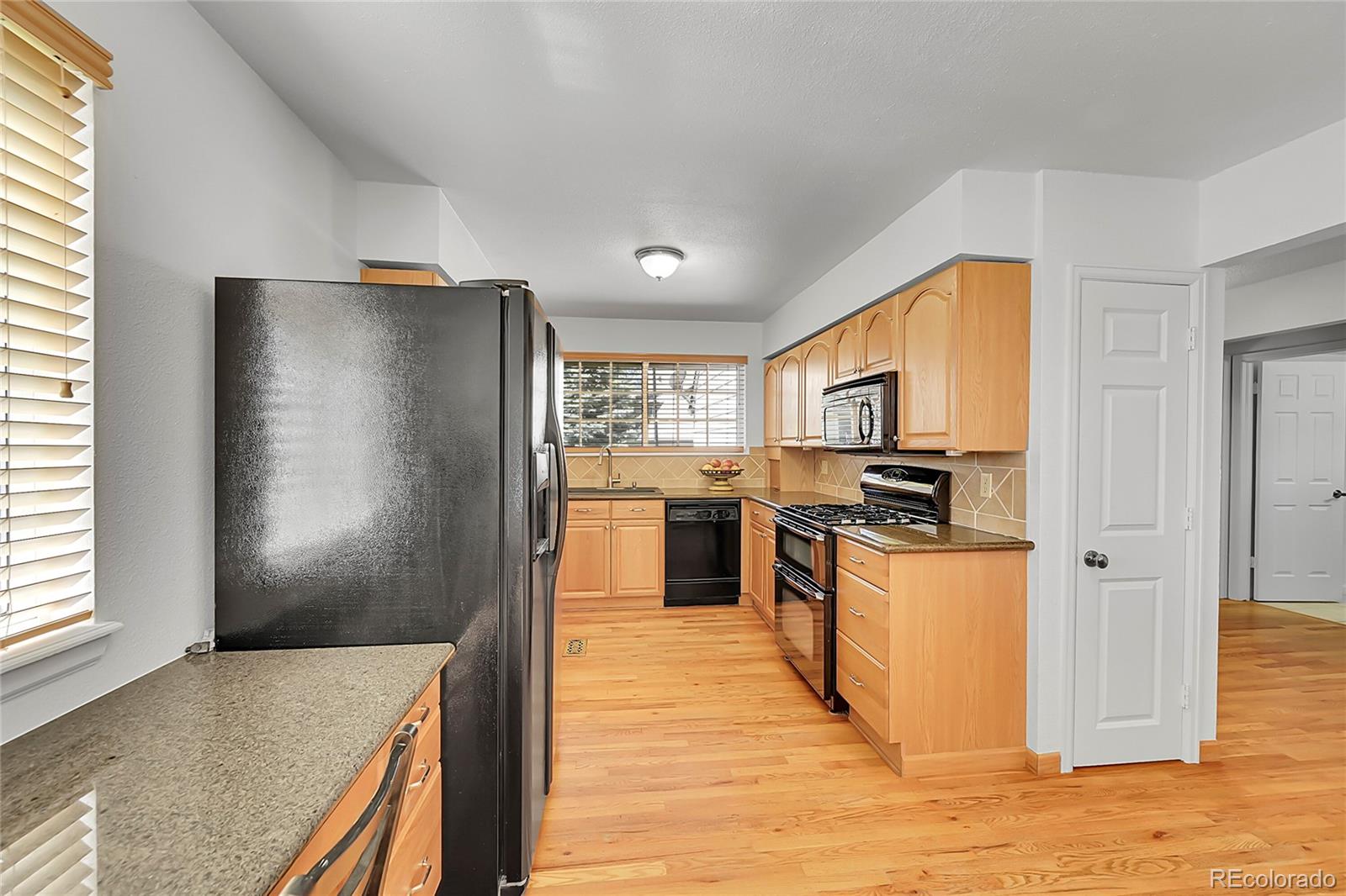 MLS Image #5 for 10369 e red mountain,littleton, Colorado