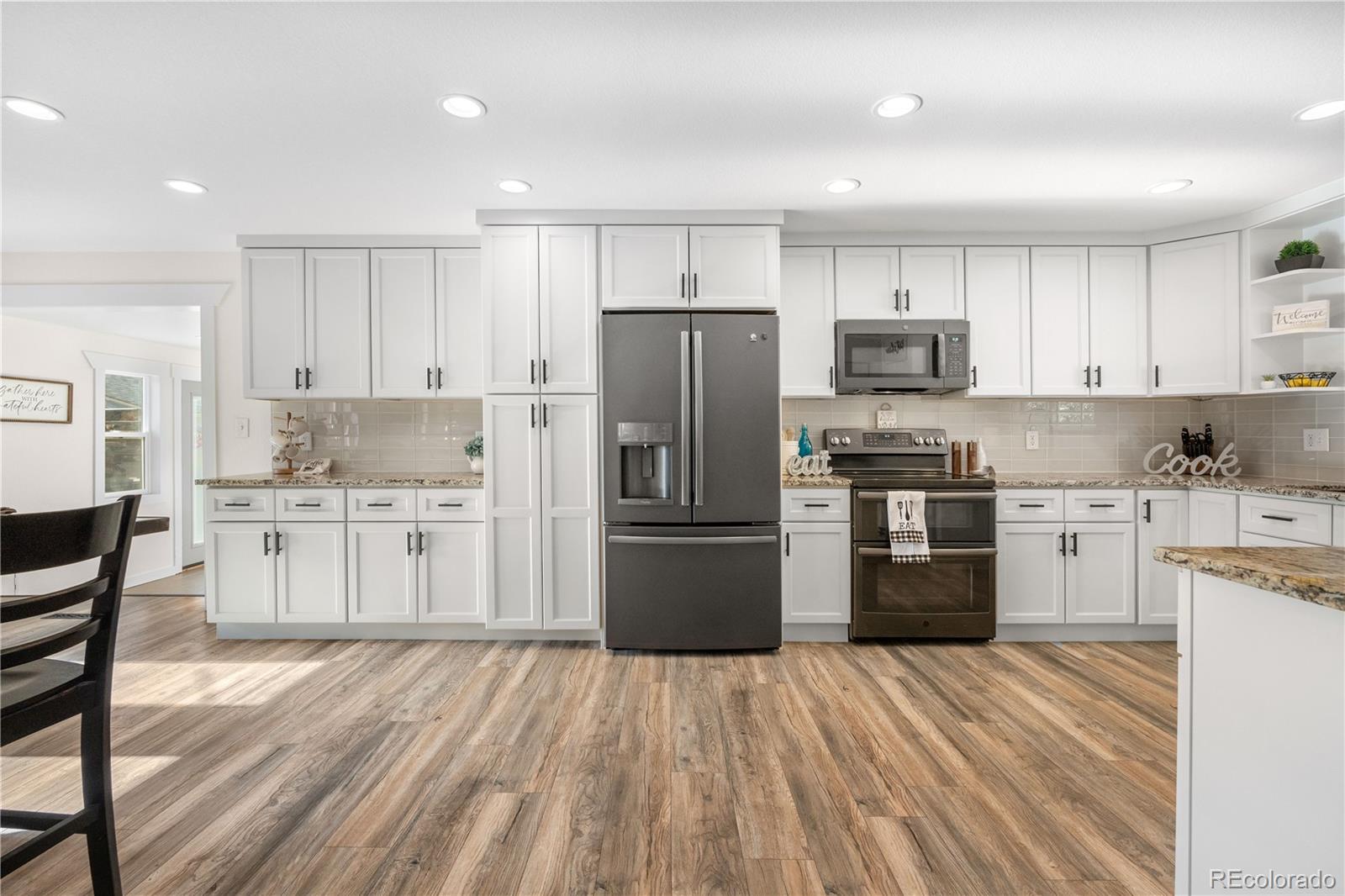 MLS Image #3 for 7600  kline drive,arvada, Colorado