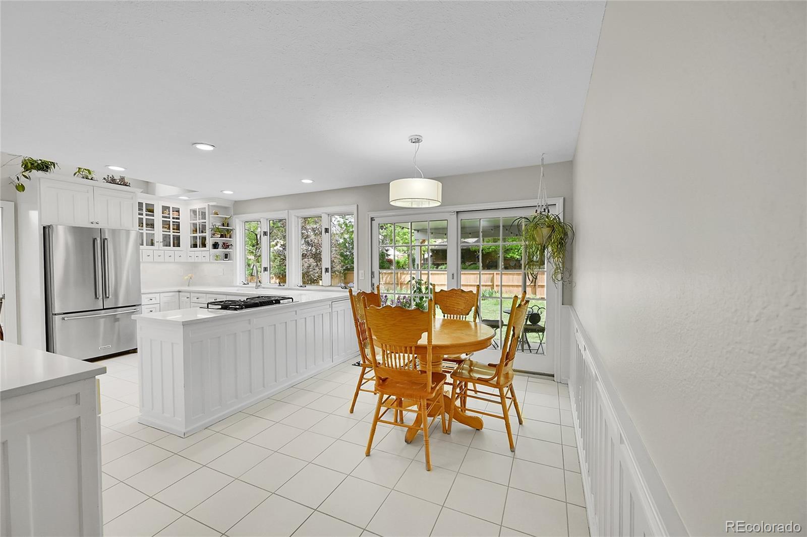 MLS Image #15 for 4012 s newport way,denver, Colorado