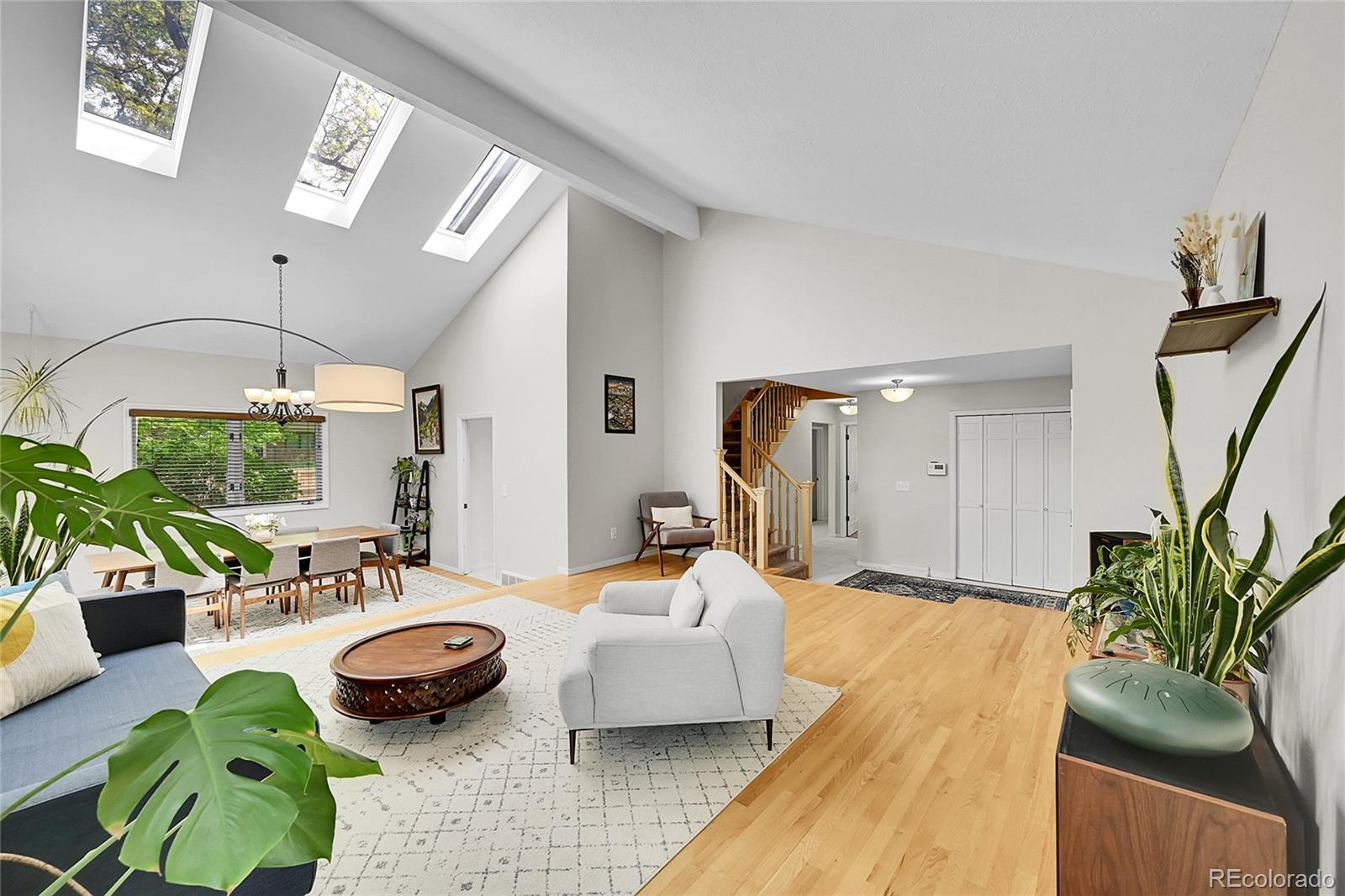 MLS Image #6 for 4012 s newport way,denver, Colorado