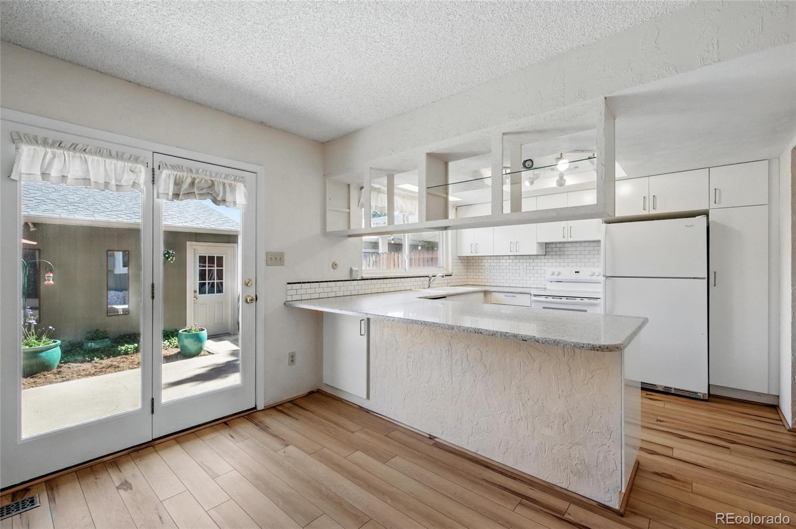 MLS Image #3 for 10311 e evans avenue,aurora, Colorado