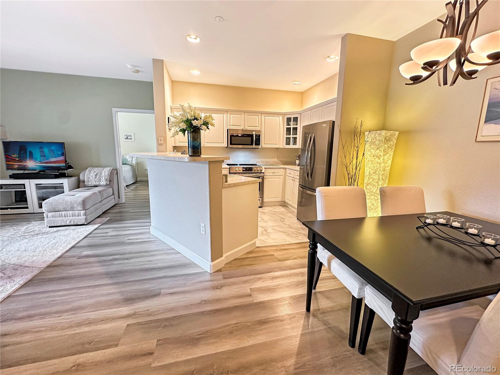 MLS Image #3 for 9390 w chatfield place,littleton, Colorado