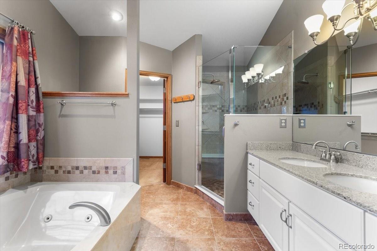 MLS Image #20 for 1444  wakerobin court,fort collins, Colorado