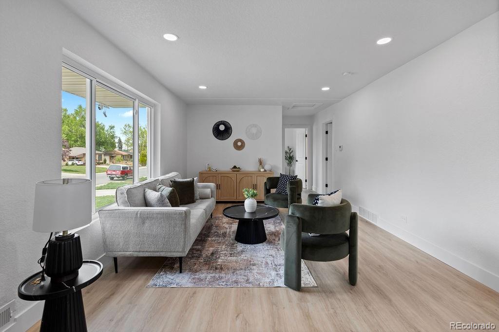 MLS Image #14 for 2542 s winona court,denver, Colorado
