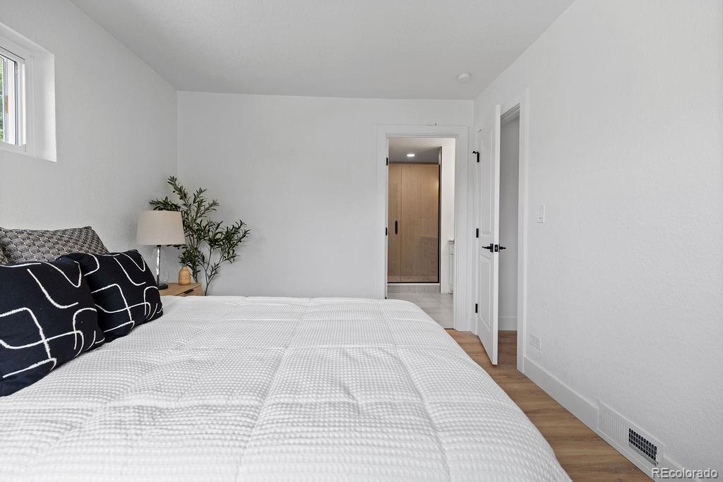 MLS Image #19 for 2542 s winona court,denver, Colorado
