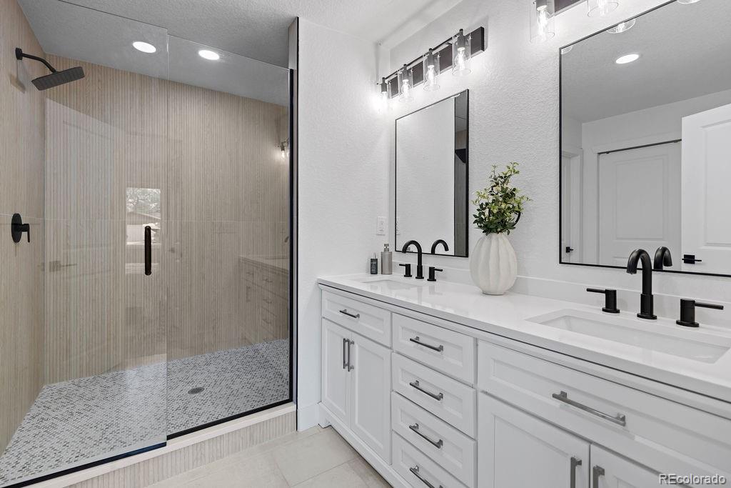 MLS Image #20 for 2542 s winona court,denver, Colorado