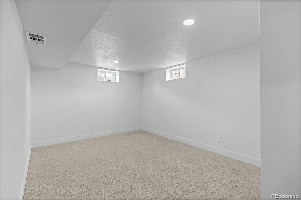 MLS Image #28 for 2542 s winona court,denver, Colorado
