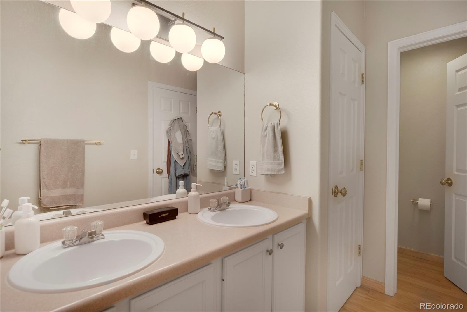 MLS Image #23 for 8500 e jefferson avenue,denver, Colorado