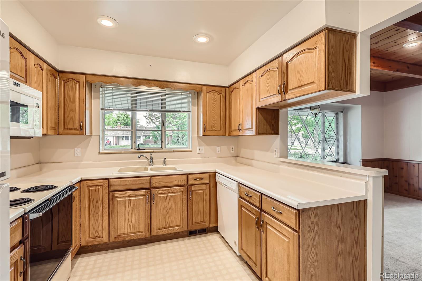 MLS Image #10 for 502  nile street,aurora, Colorado