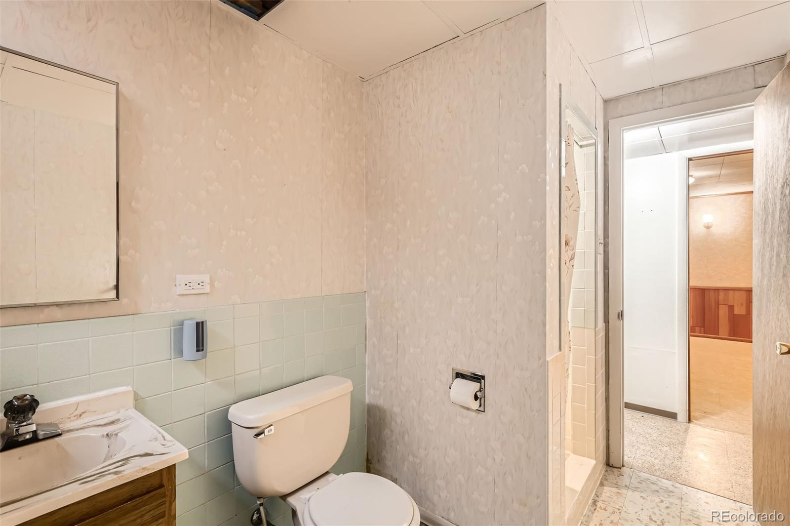 MLS Image #21 for 502  nile street,aurora, Colorado