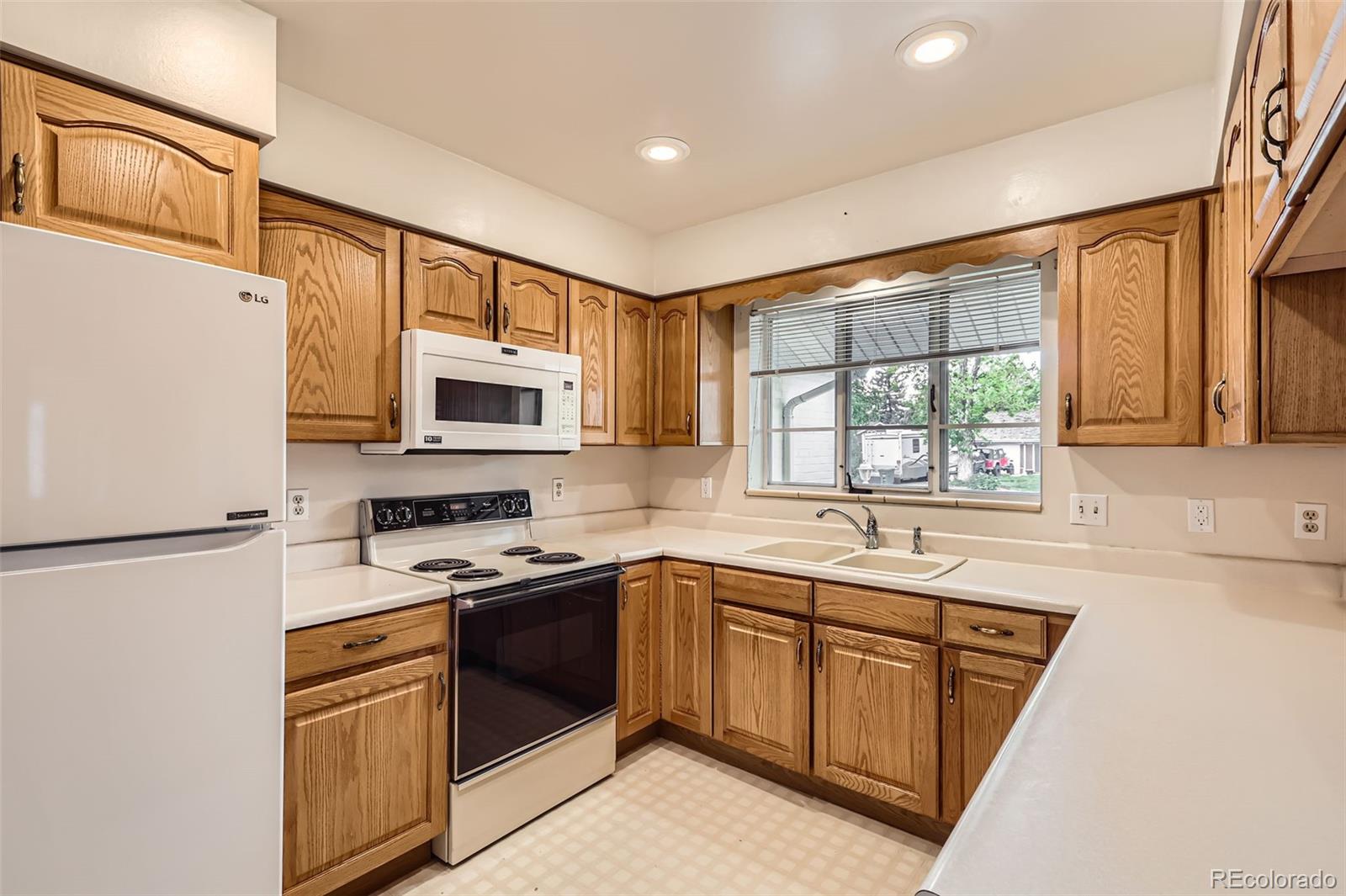 MLS Image #9 for 502  nile street,aurora, Colorado