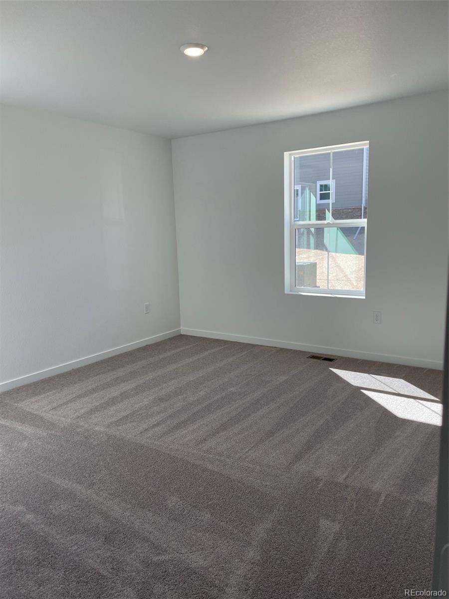 MLS Image #11 for 21966 e 39th place,aurora, Colorado