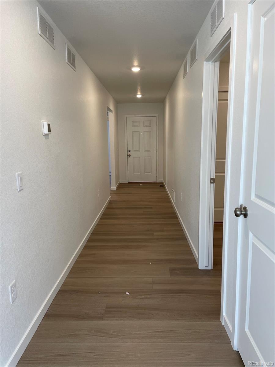 MLS Image #5 for 21966 e 39th place,aurora, Colorado