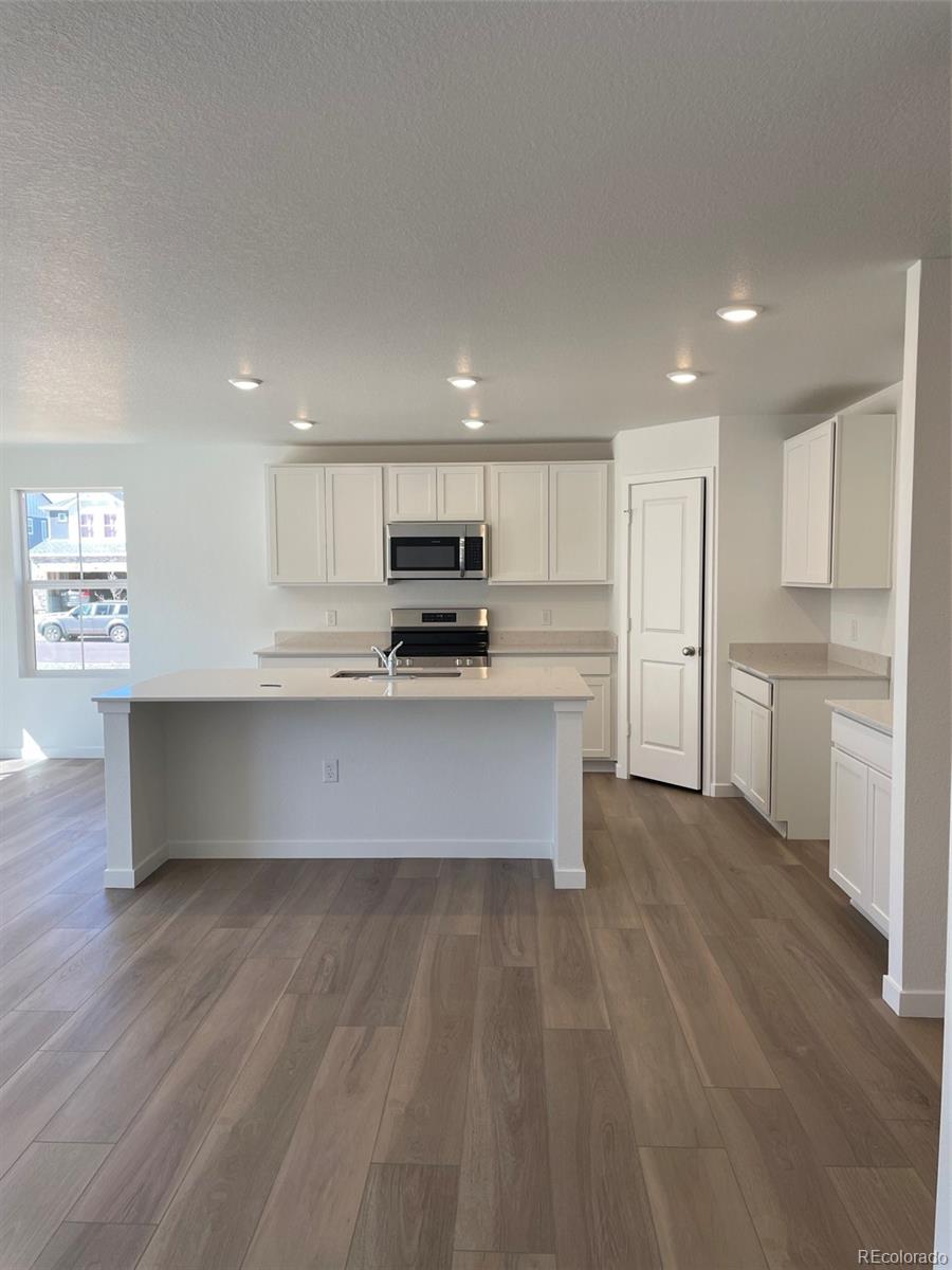 MLS Image #6 for 21966 e 39th place,aurora, Colorado