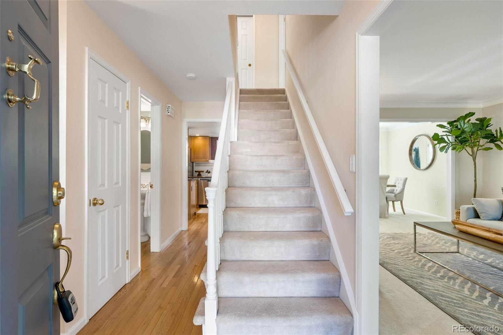 MLS Image #4 for 6829 s niagara court,centennial, Colorado