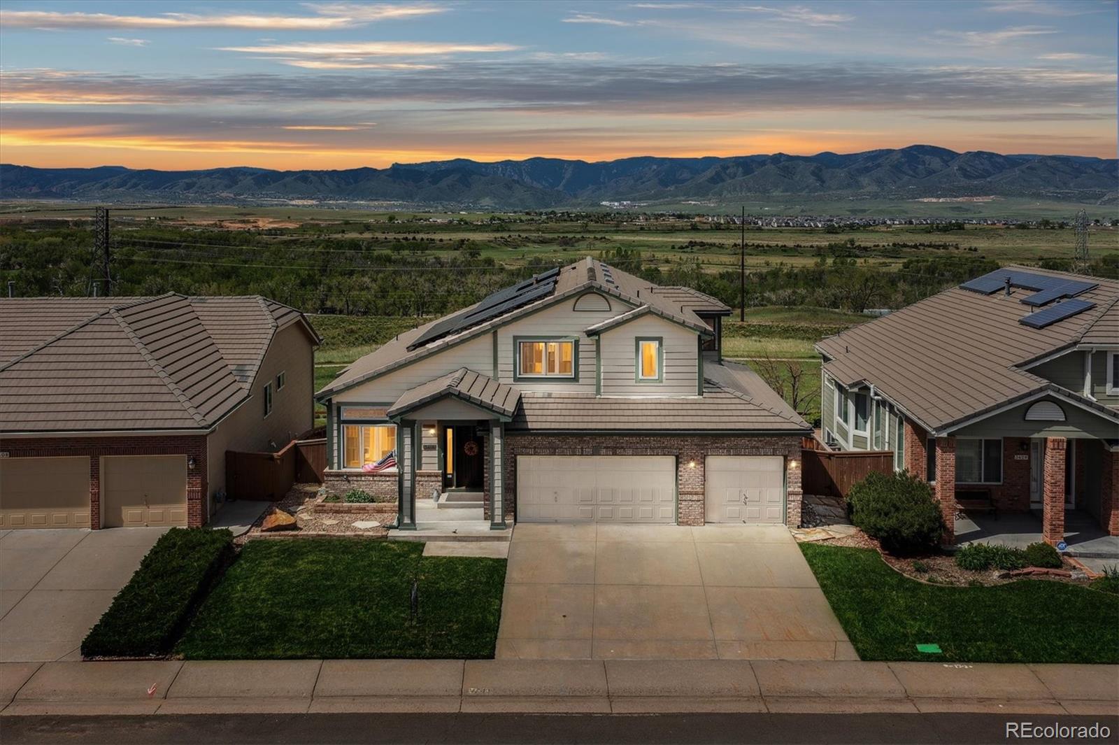 MLS Image #2 for 3418  oak leaf place,highlands ranch, Colorado