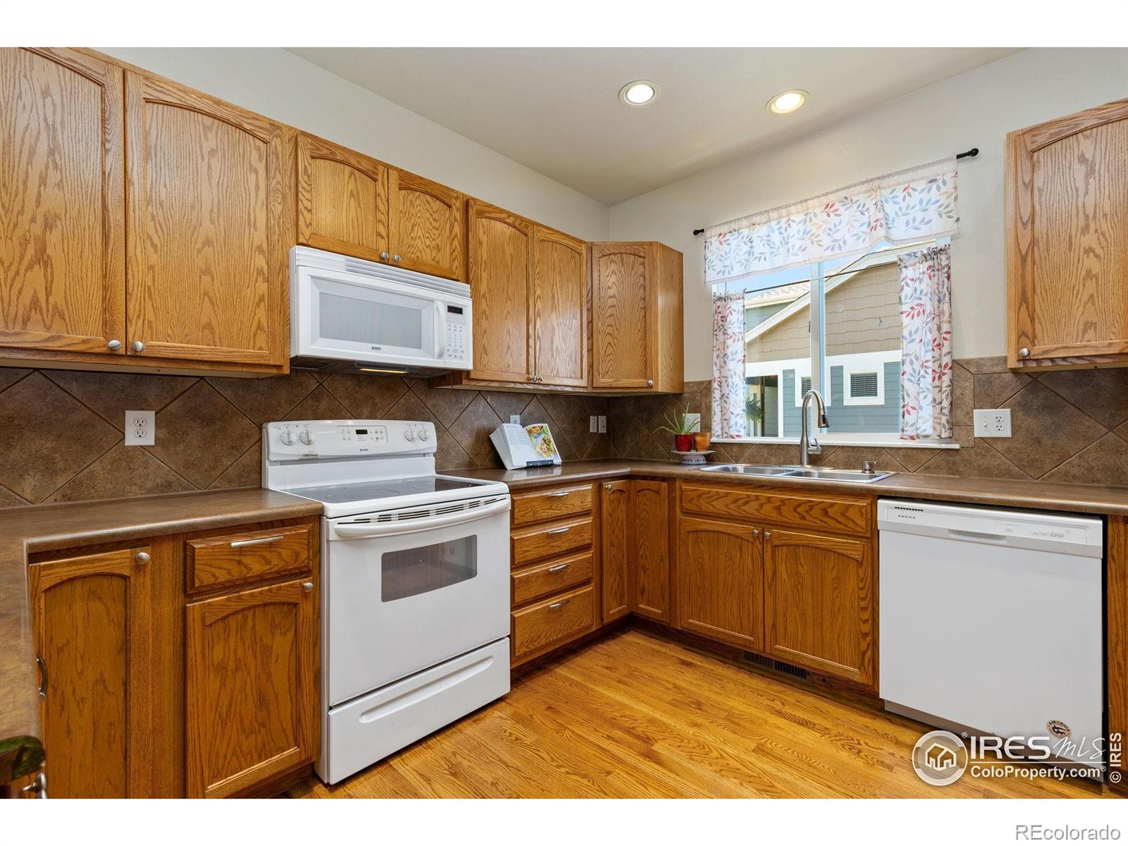 MLS Image #7 for 6054  ulysses avenue,firestone, Colorado