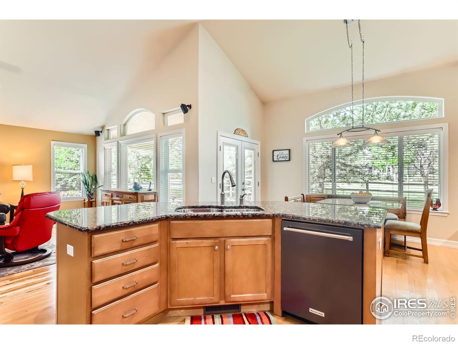 MLS Image #7 for 11731  center drive,longmont, Colorado