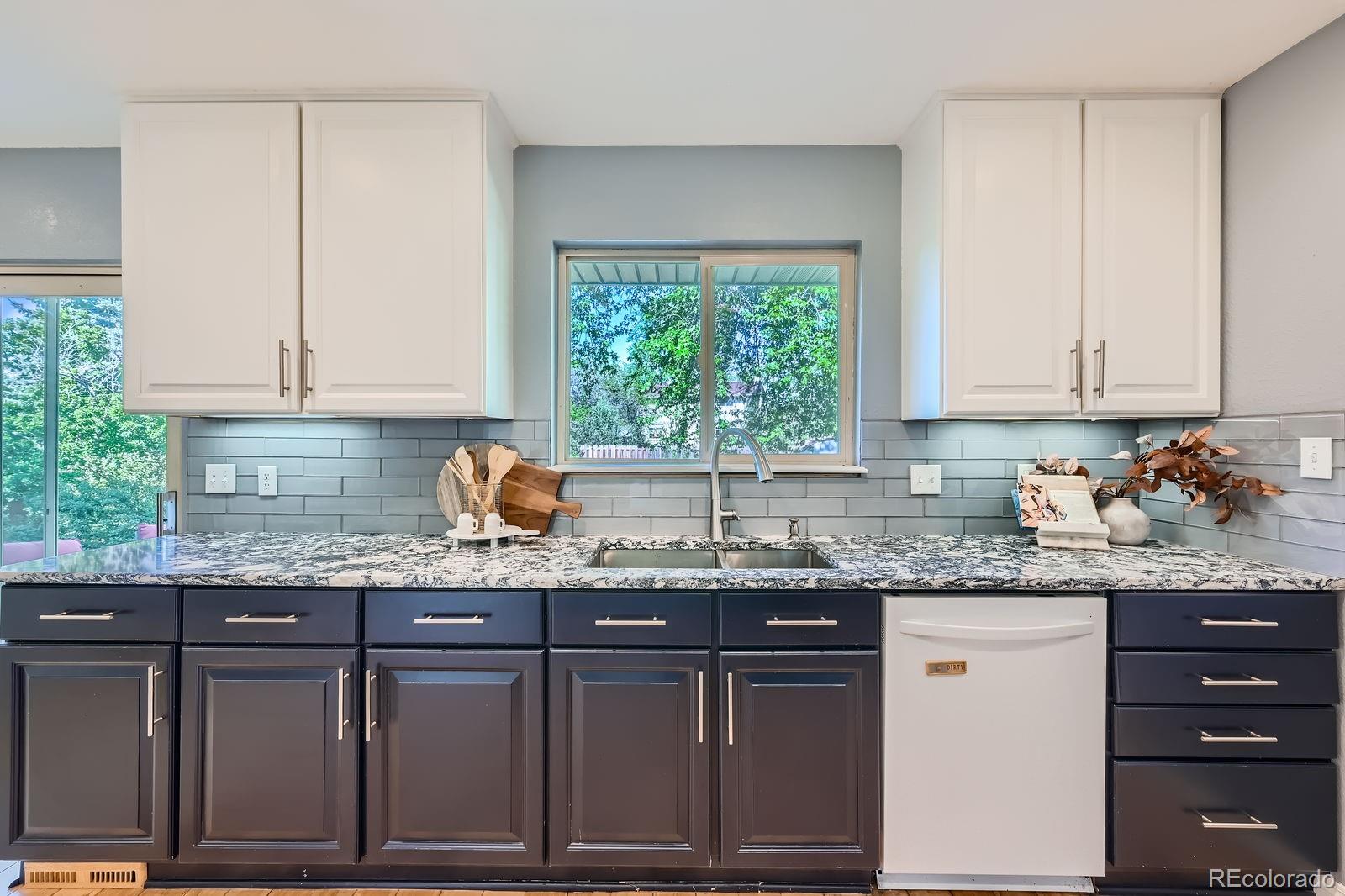 MLS Image #13 for 7294 s syracuse street,centennial, Colorado