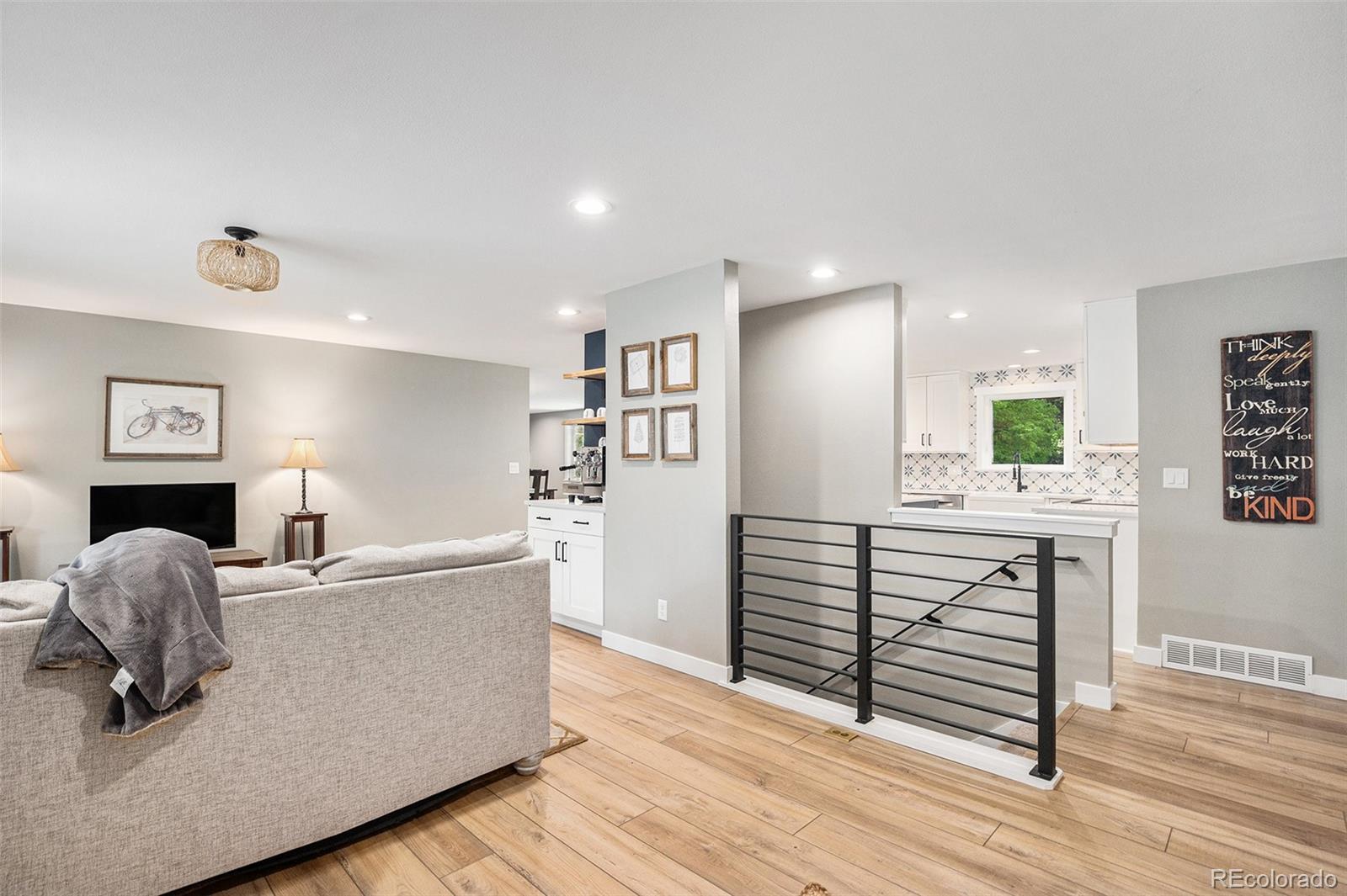MLS Image #4 for 10482 w 75th avenue,arvada, Colorado