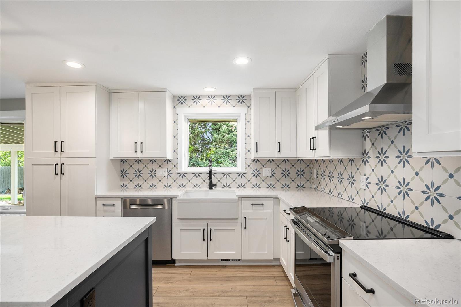 MLS Image #9 for 10482 w 75th avenue,arvada, Colorado