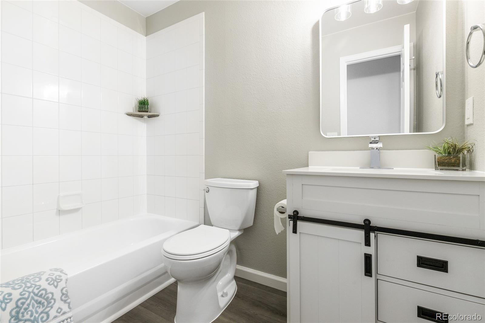 MLS Image #22 for 12558 e tennessee circle,aurora, Colorado