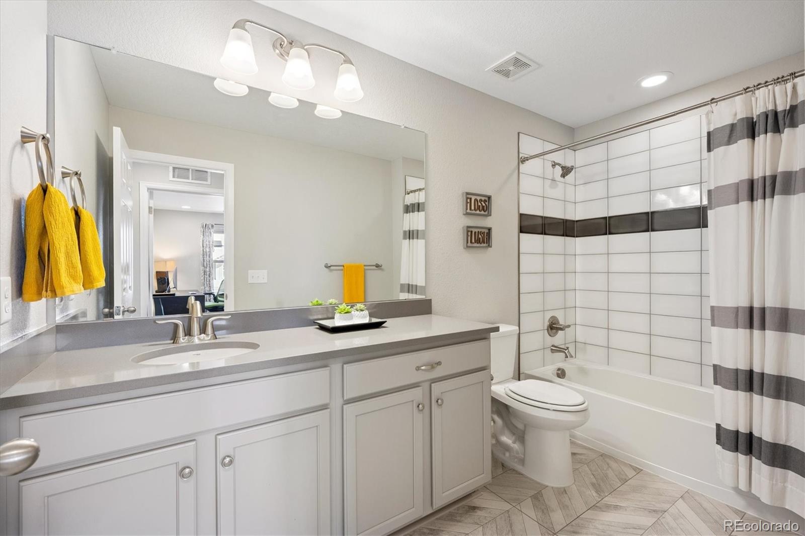 MLS Image #22 for 16268  mount silverheels way,broomfield, Colorado