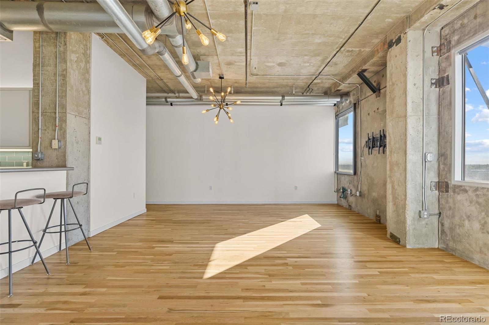 MLS Image #12 for 2020  arapahoe street 970,denver, Colorado