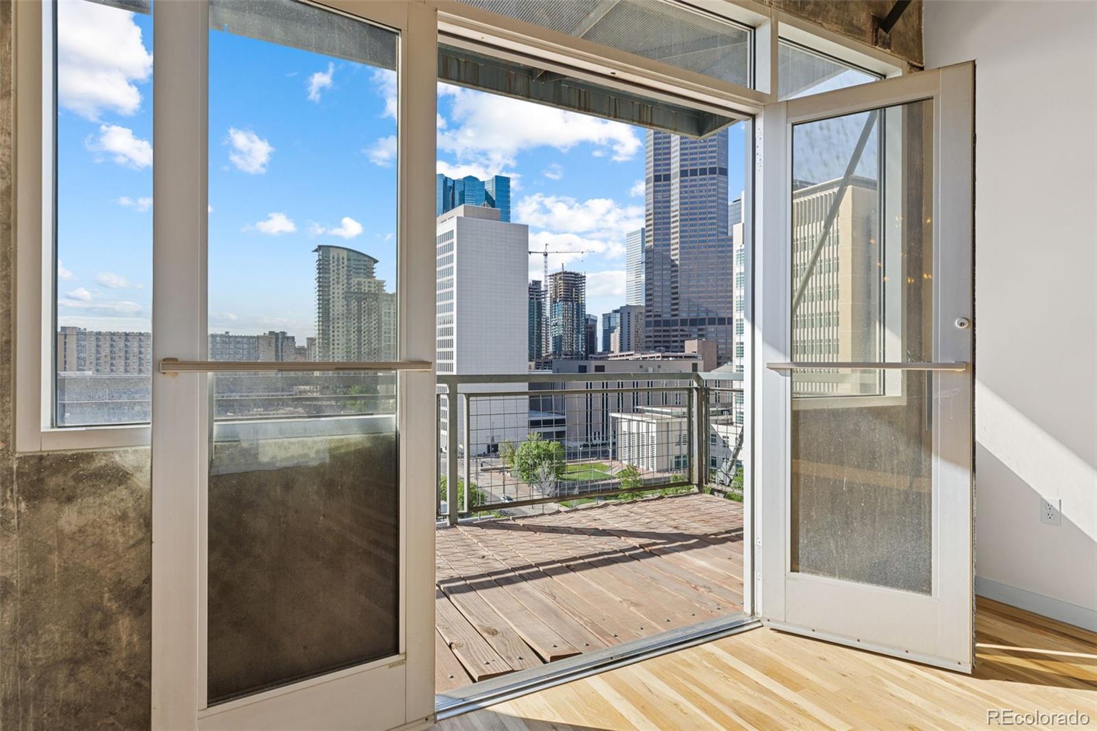 MLS Image #2 for 2020  arapahoe street 970,denver, Colorado