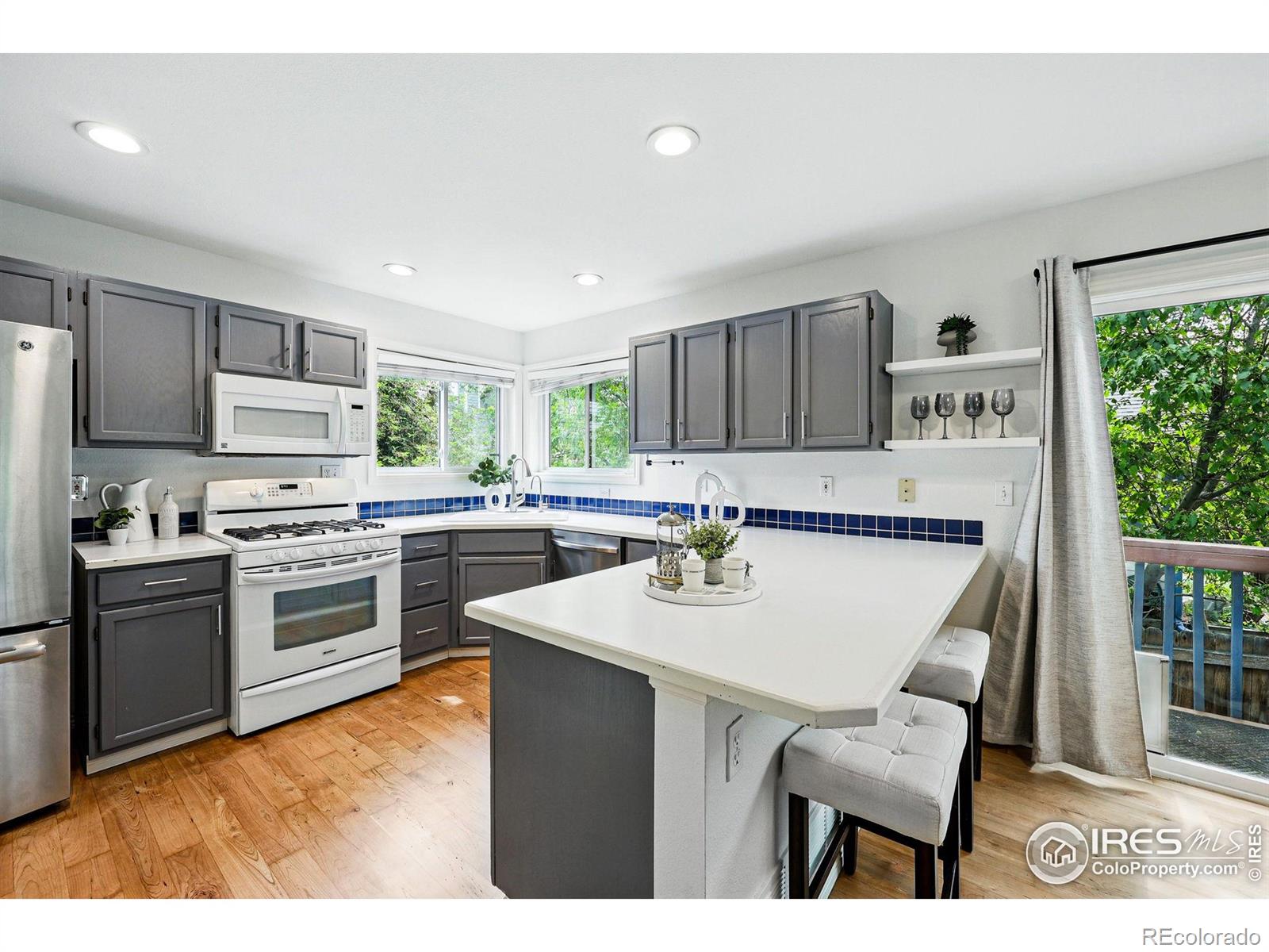 MLS Image #14 for 5646  rim rock court,boulder, Colorado