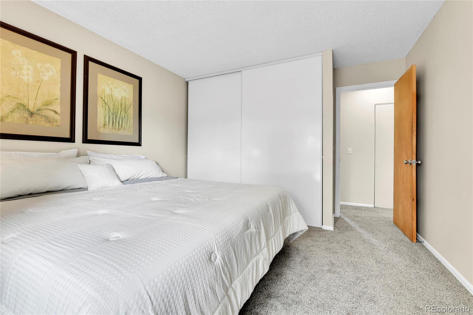 MLS Image #12 for 16025 e warren place,aurora, Colorado