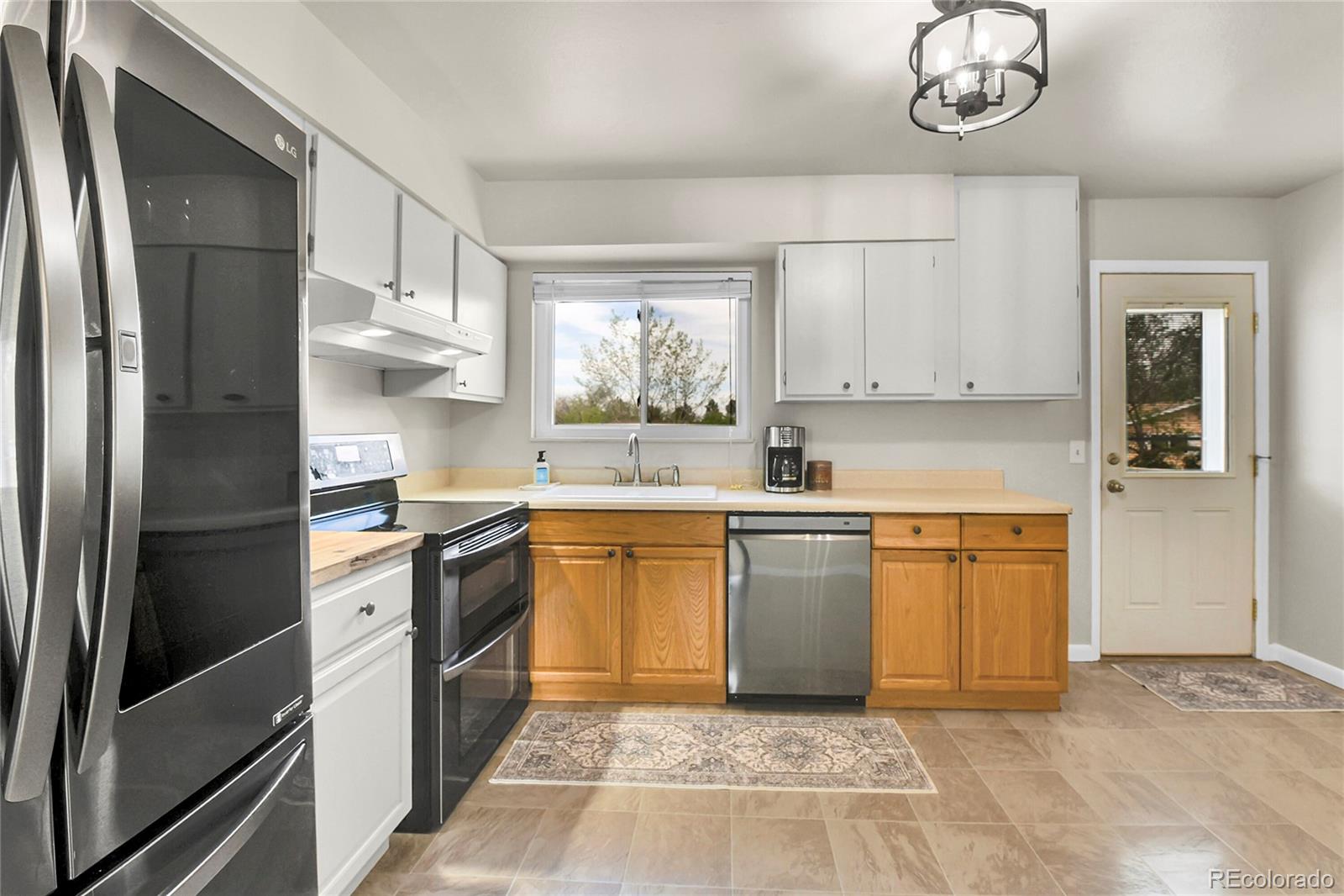 MLS Image #5 for 16025 e warren place,aurora, Colorado