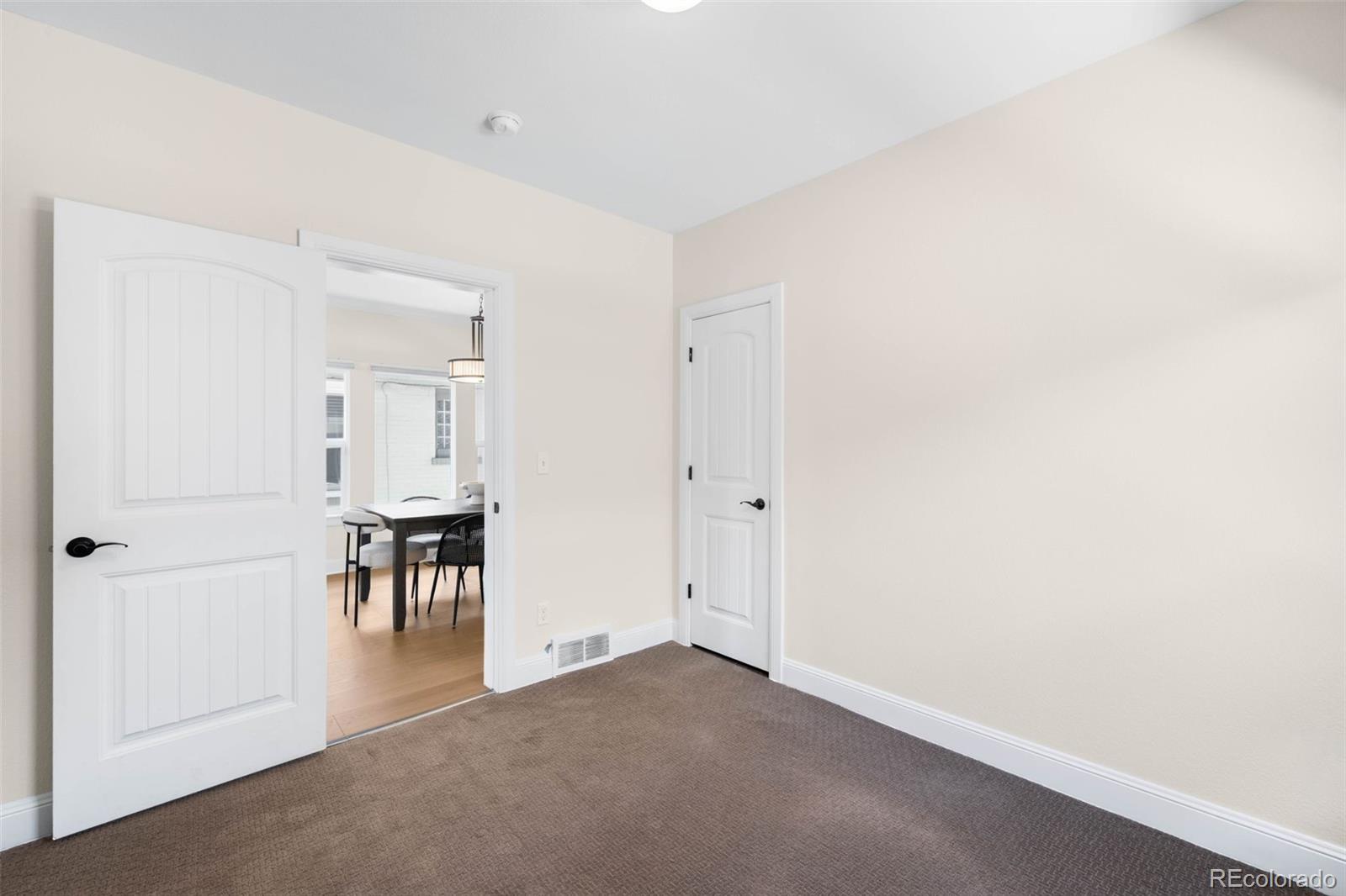 MLS Image #21 for 1469 s lincoln street,denver, Colorado