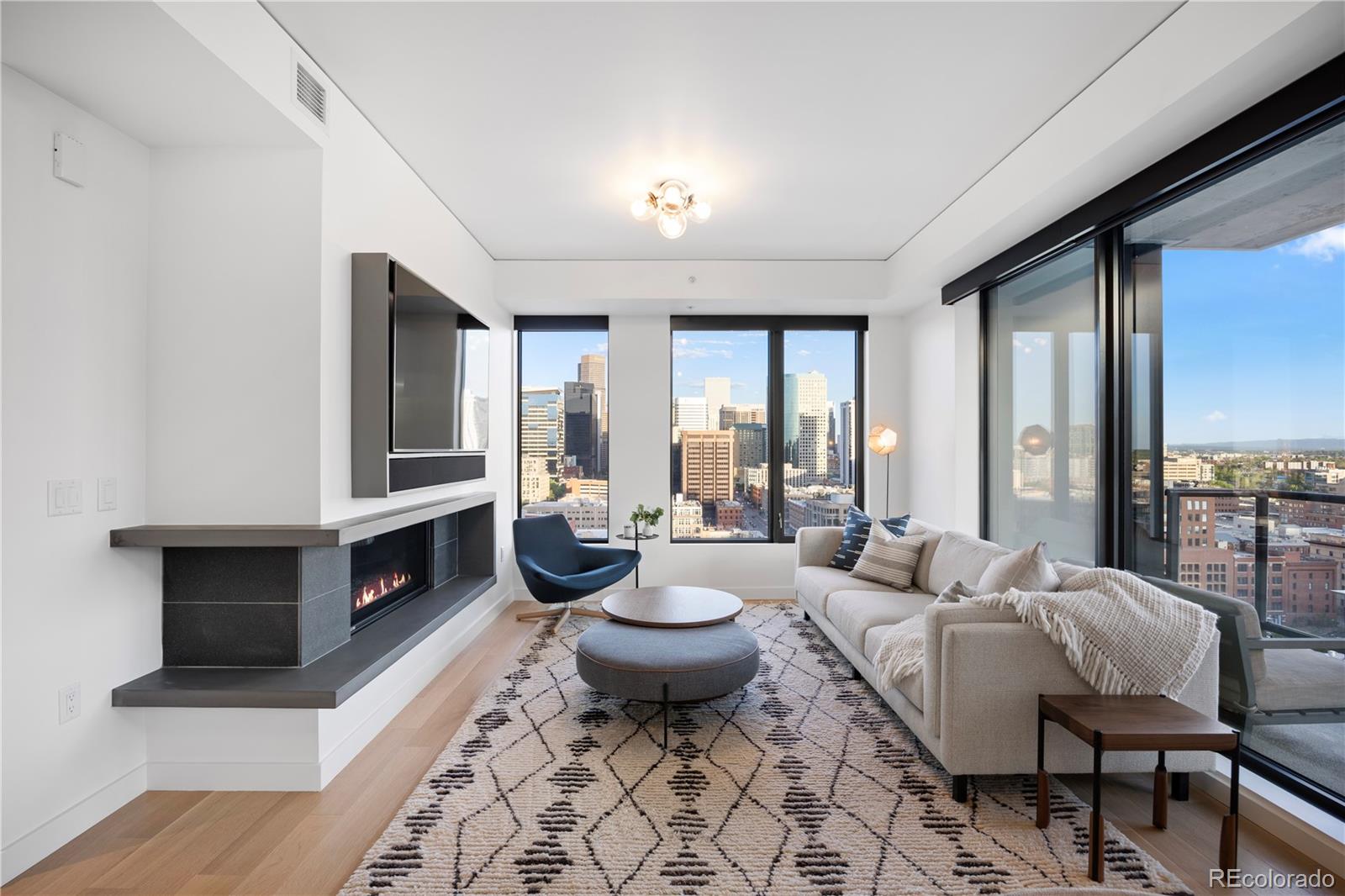 MLS Image #1 for 1750  wewatta street 1720,denver, Colorado