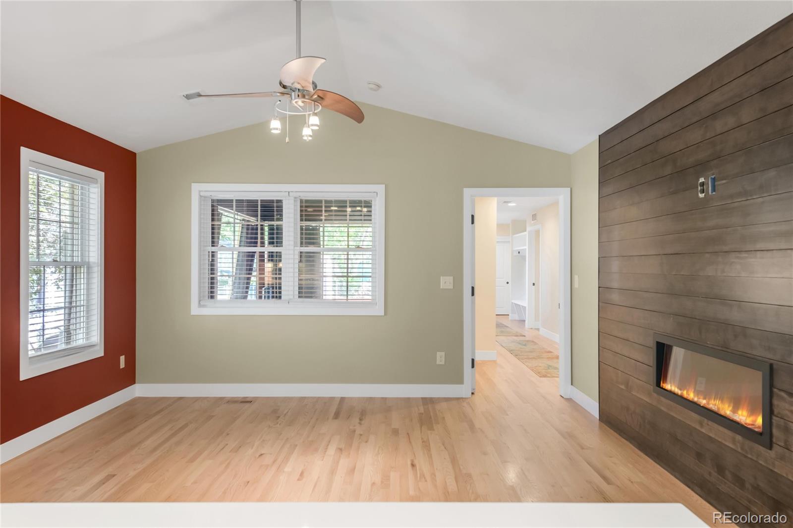 MLS Image #10 for 306 e iowa avenue,berthoud, Colorado