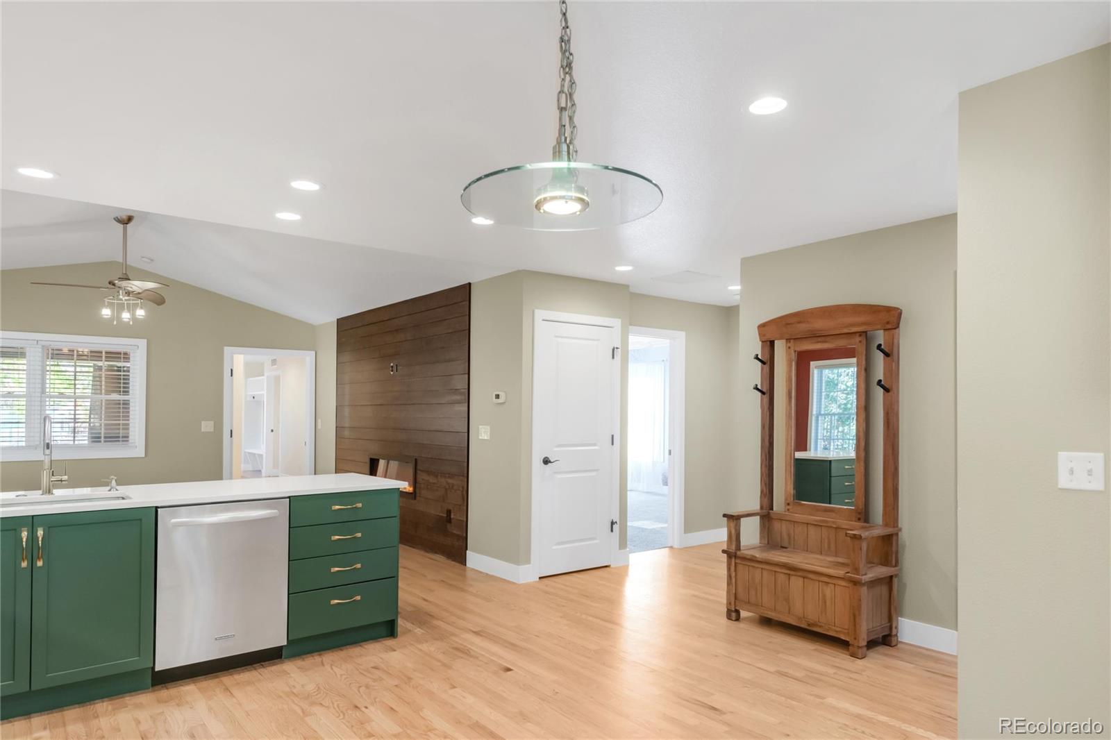 MLS Image #6 for 306 e iowa avenue,berthoud, Colorado