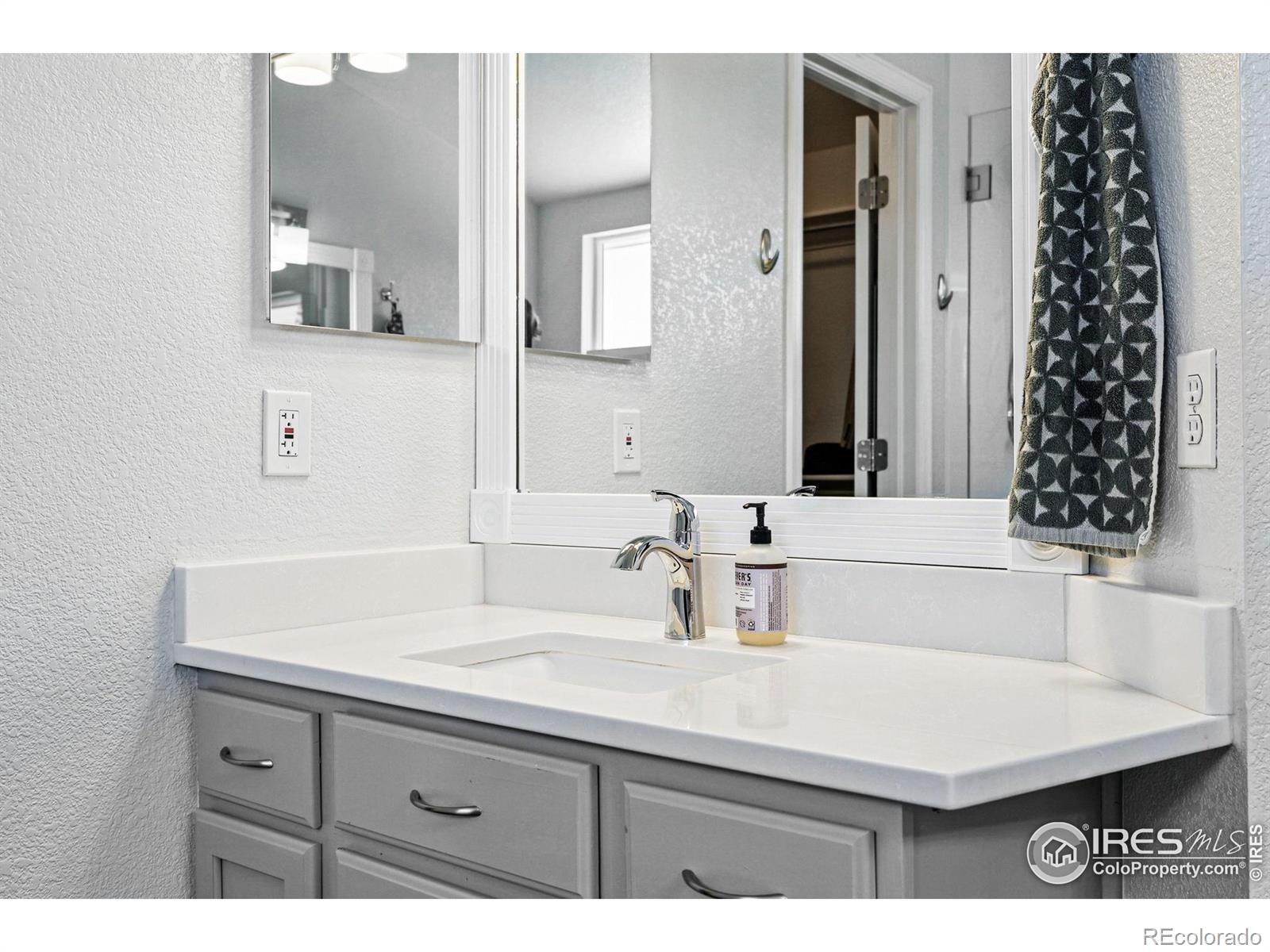 MLS Image #18 for 3715 e 139th place,thornton, Colorado