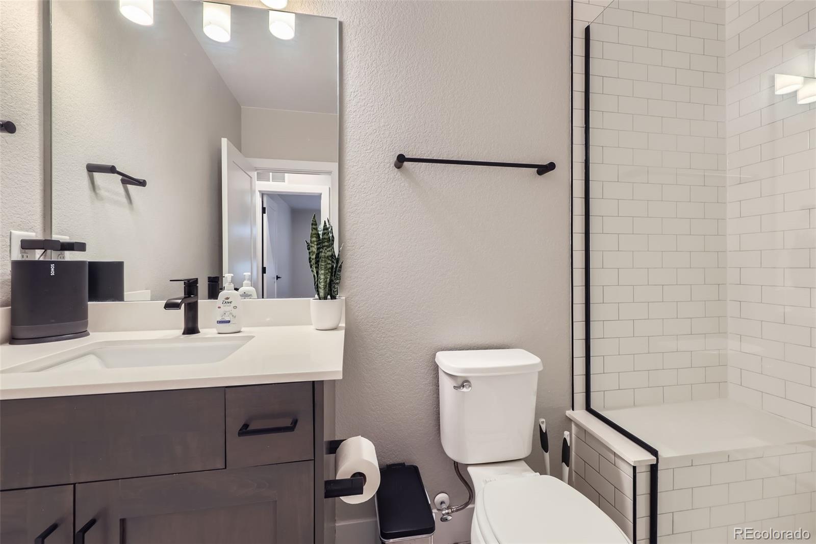 MLS Image #21 for 21261 e 60th avenue,aurora, Colorado
