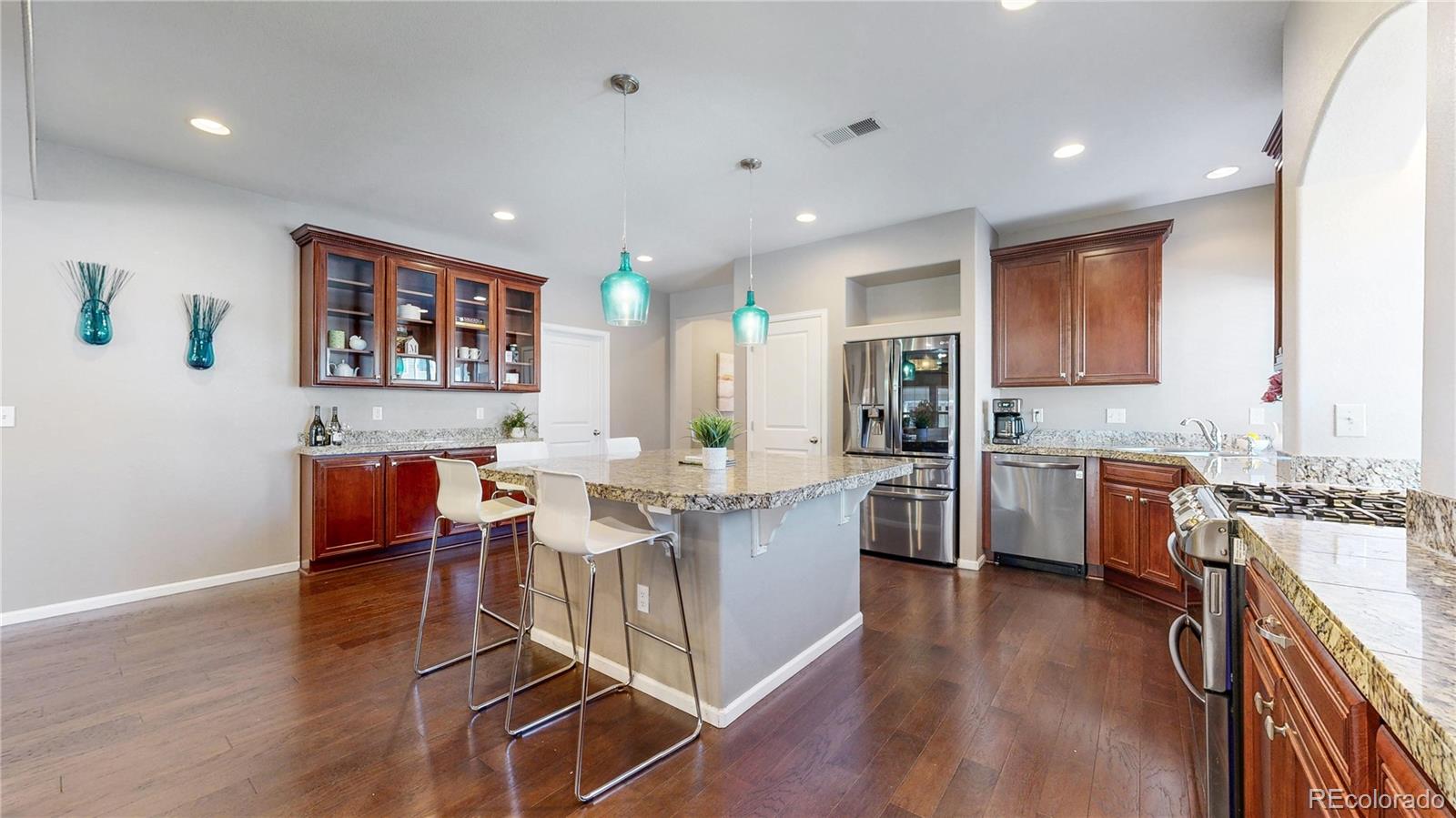 MLS Image #11 for 18009 e 47th place,denver, Colorado