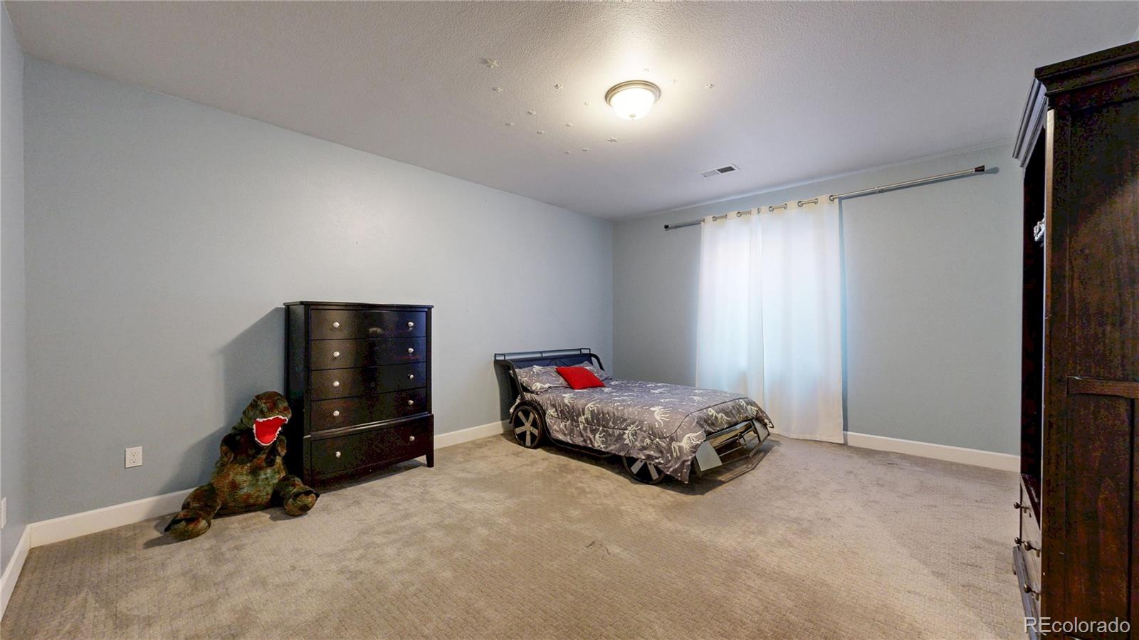 MLS Image #23 for 18009 e 47th place,denver, Colorado