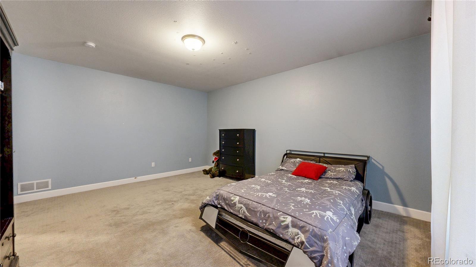 MLS Image #24 for 18009 e 47th place,denver, Colorado