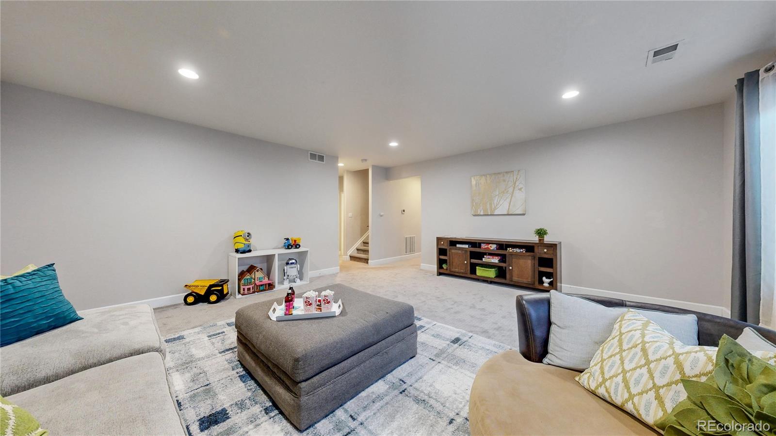 MLS Image #27 for 18009 e 47th place,denver, Colorado