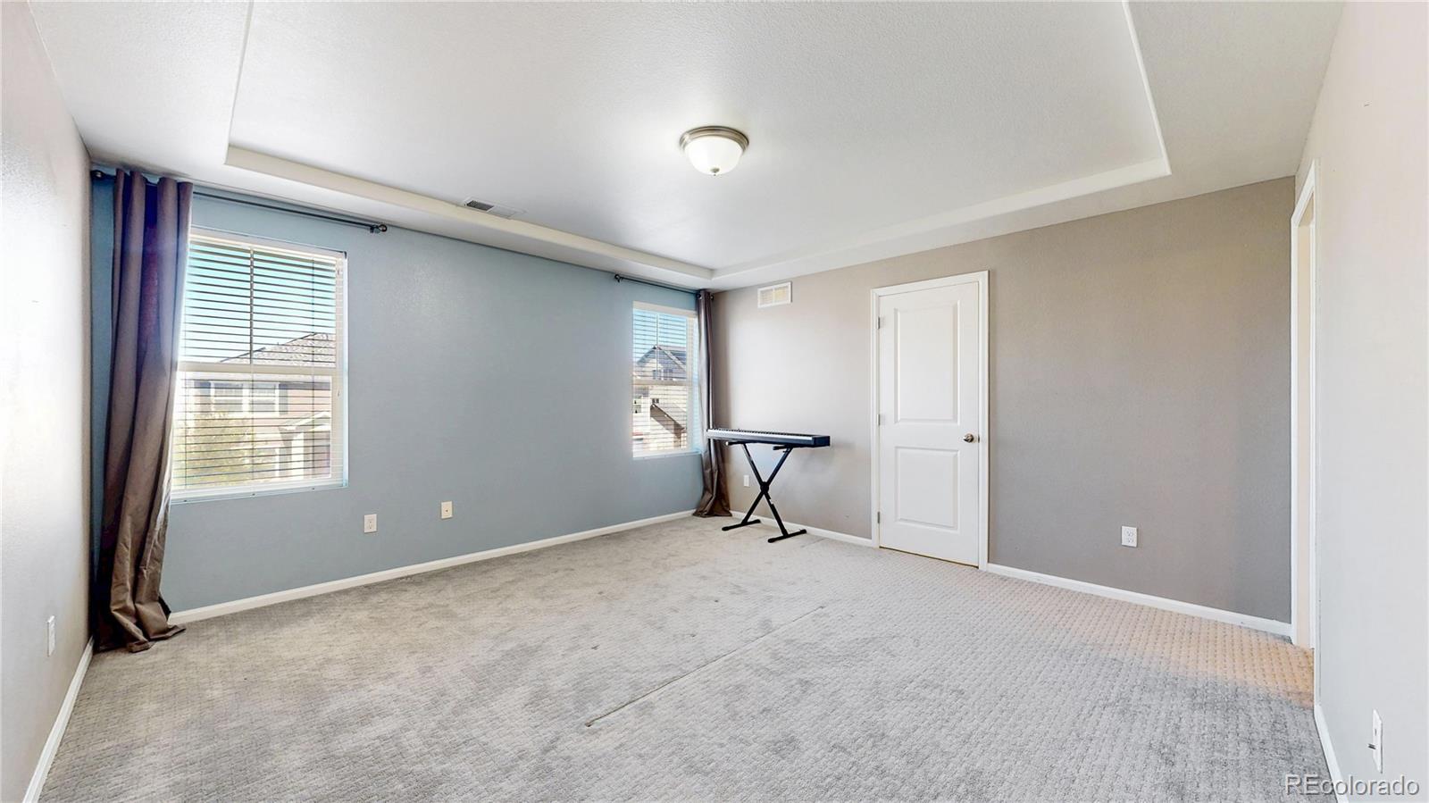 MLS Image #37 for 18009 e 47th place,denver, Colorado