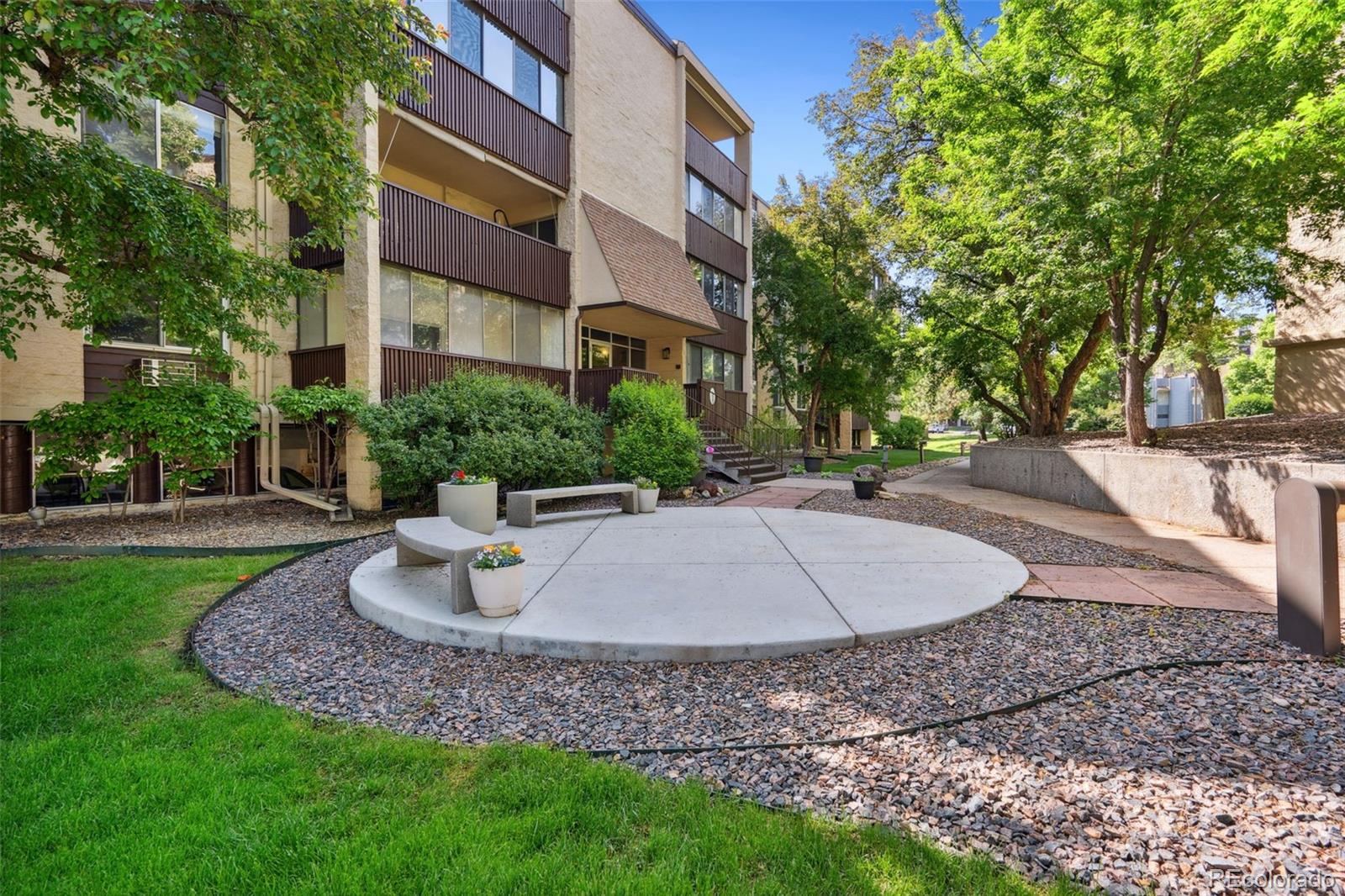 MLS Image #33 for 7040 e girard avenue,denver, Colorado