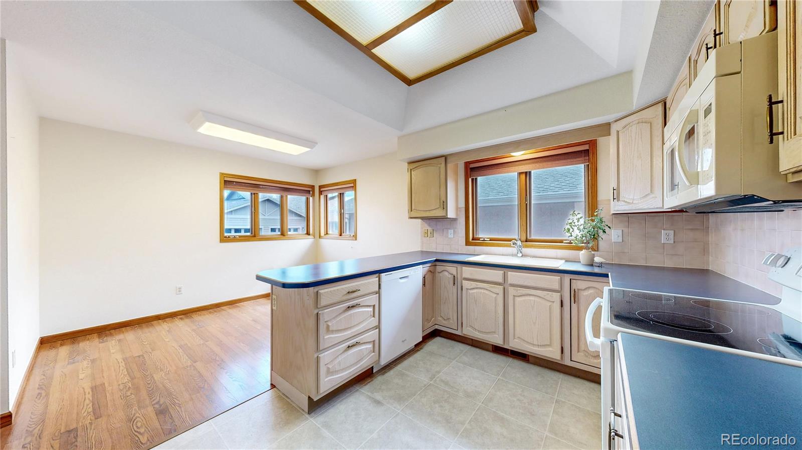 MLS Image #10 for 23  carla way,broomfield, Colorado