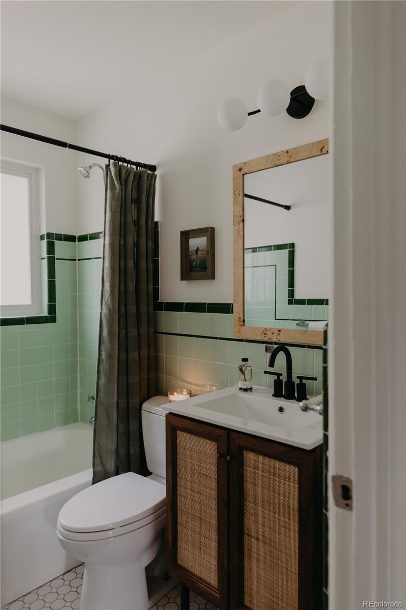 MLS Image #10 for 4422 w 27th avenue,denver, Colorado