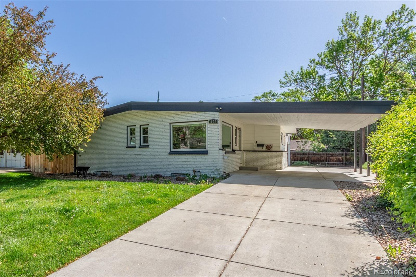 MLS Image #3 for 1570 s chase street,lakewood, Colorado