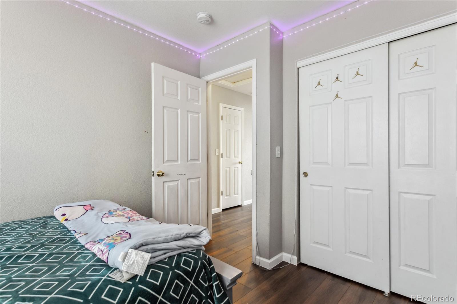 MLS Image #16 for 19560 e 18th place,aurora, Colorado